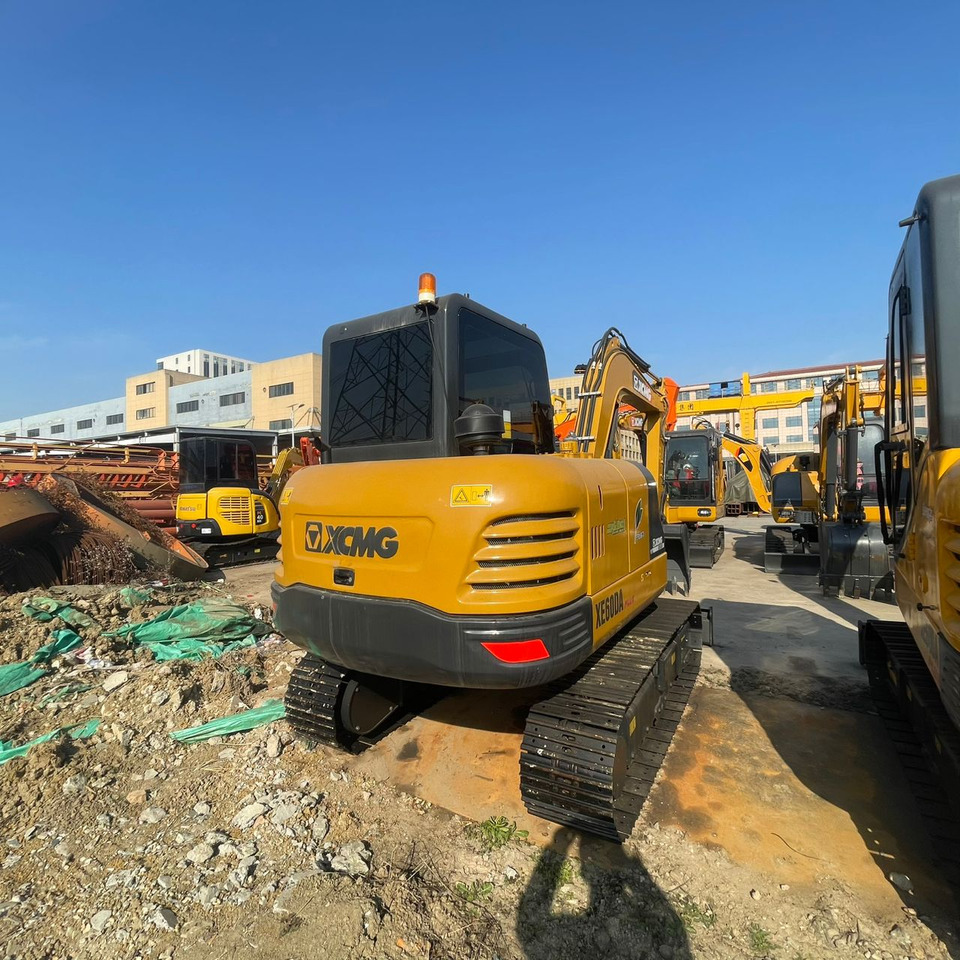 XCMG XE60DA - מיני מחפר: תמונה 4 XCMG XE60DA - מיני מחפר: תמונה 4