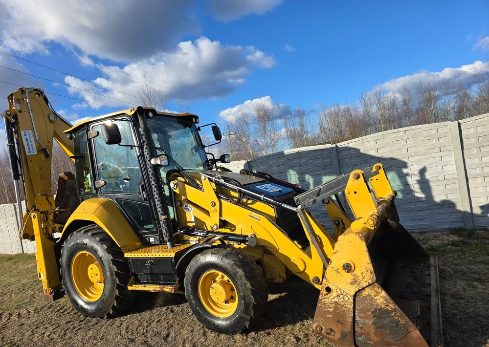Caterpillar - מחפרון: תמונה 2 Caterpillar - מחפרון: תמונה 2