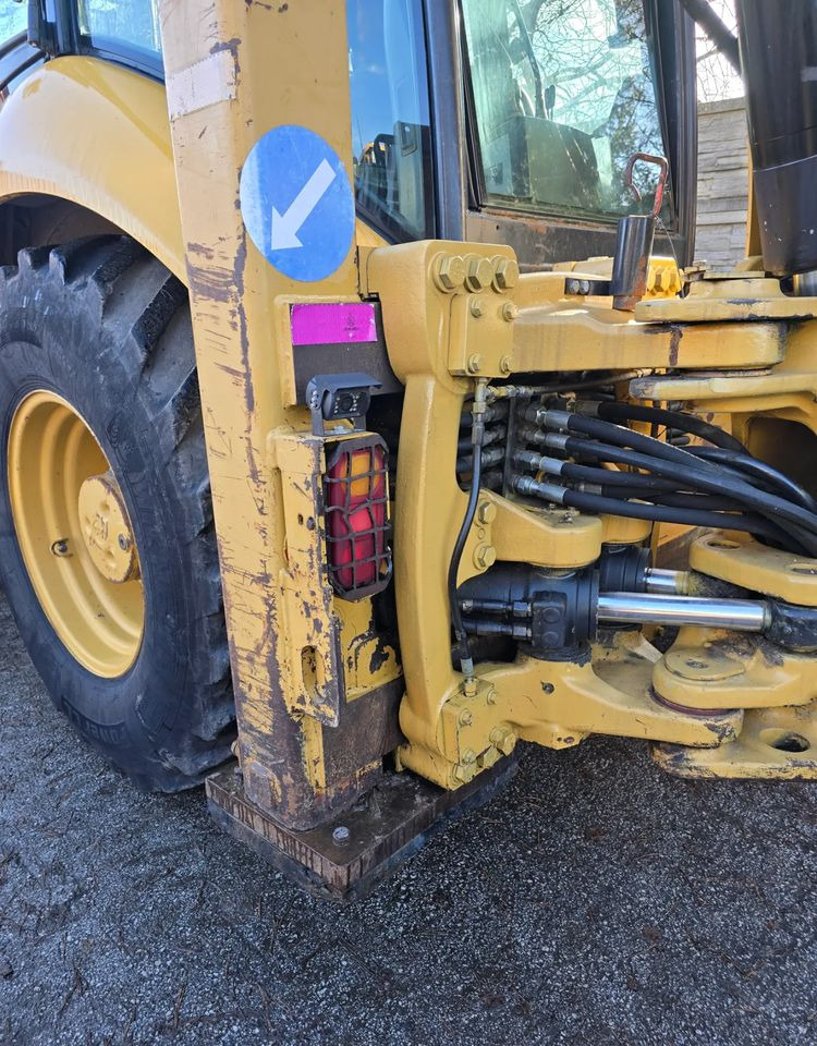 מחפרון Caterpillar: תמונה 7