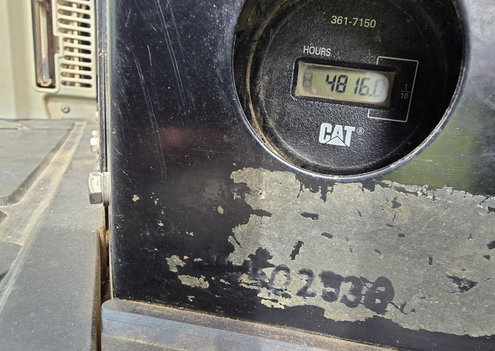 Caterpillar - מחפר סורק: תמונה 4 Caterpillar - מחפר סורק: תמונה 4