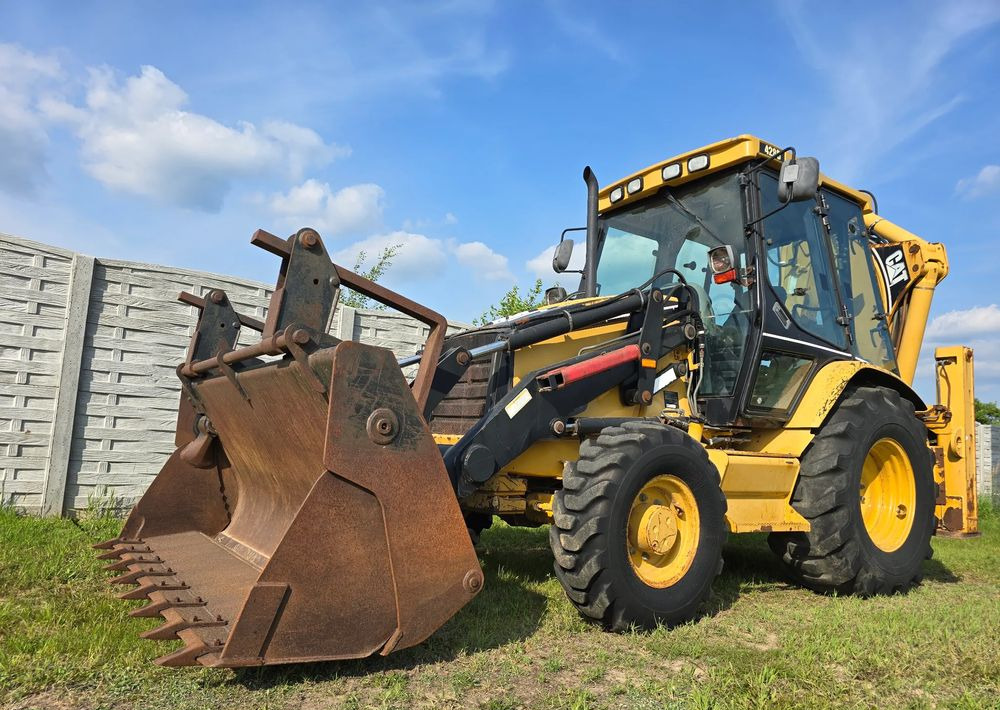 Caterpillar - מחפרון: תמונה 1 Caterpillar - מחפרון: תמונה 1