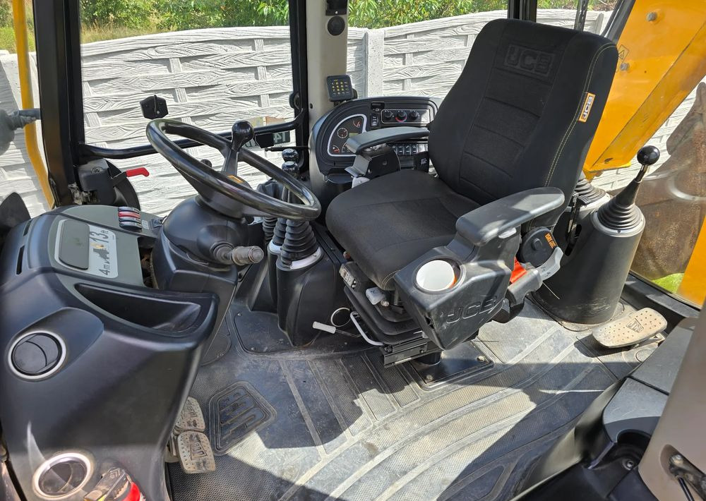 JCB - מחפרון: תמונה 3 JCB - מחפרון: תמונה 3
