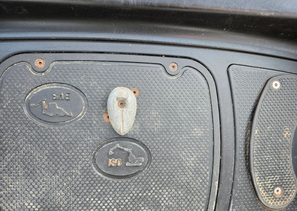 מחפרון JCB: תמונה 7 מחפרון JCB: תמונה 7