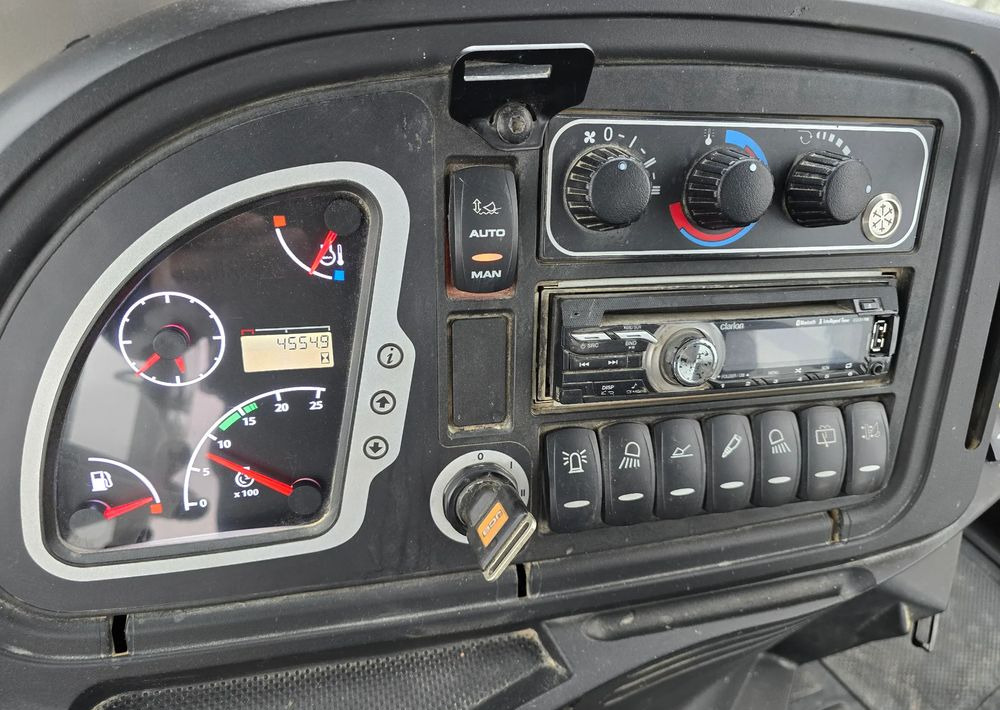 JCB - מחפרון: תמונה 5 JCB - מחפרון: תמונה 5
