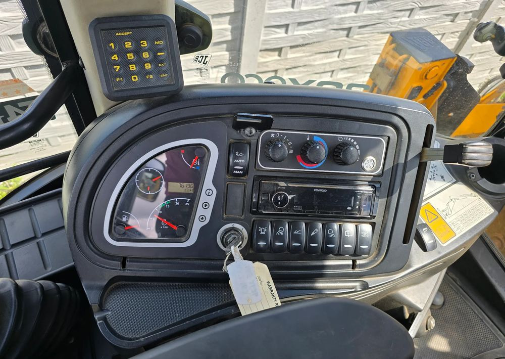 JCB - מחפרון: תמונה 4 JCB - מחפרון: תמונה 4