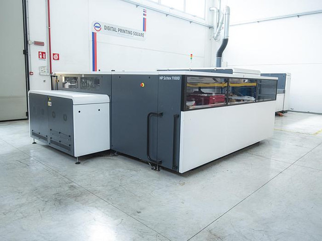 Hp Scitex 11000 - מכונת בנייה: תמונה 2 Hp Scitex 11000 - מכונת בנייה: תמונה 2