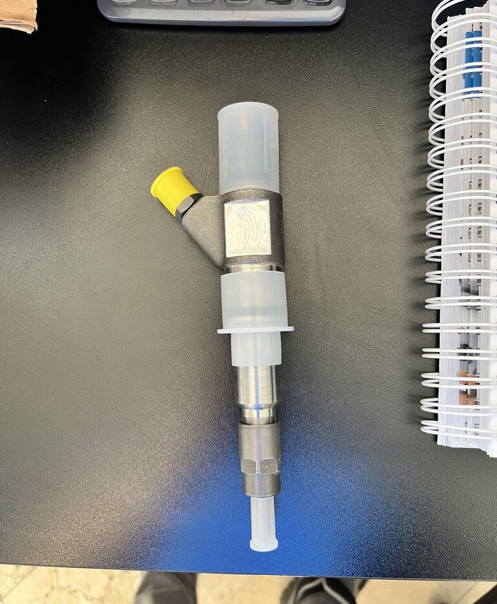 Bosch 2023 0445124014 Bosch 2010-2023 - מזרק עבור משאית: תמונה 1 Bosch 2023 0445124014 Bosch 2010-2023 - מזרק עבור משאית: תמונה 1