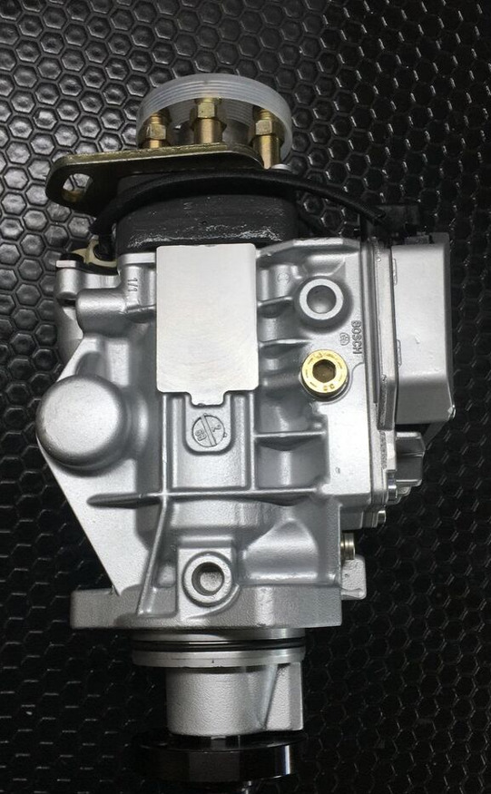 Bosch 2023 0470006009 Perkins - משאבת דלק עבור משאית: תמונה 1 Bosch 2023 0470006009 Perkins - משאבת דלק עבור משאית: תמונה 1