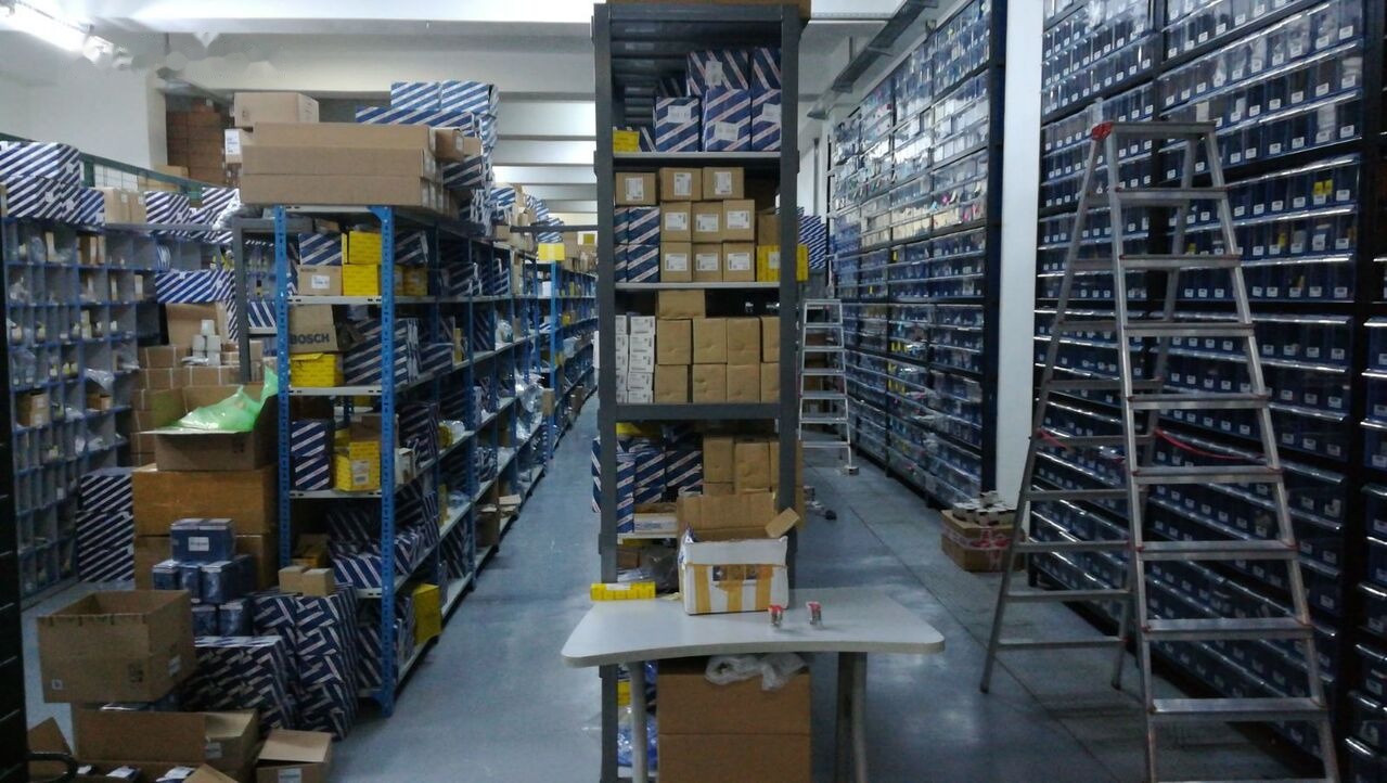 Cummins ISUZU Cummins 4HK1-6HK1 - מזרק עבור מחפרון: תמונה 2 Cummins ISUZU Cummins 4HK1-6HK1 - מזרק עבור מחפרון: תמונה 2