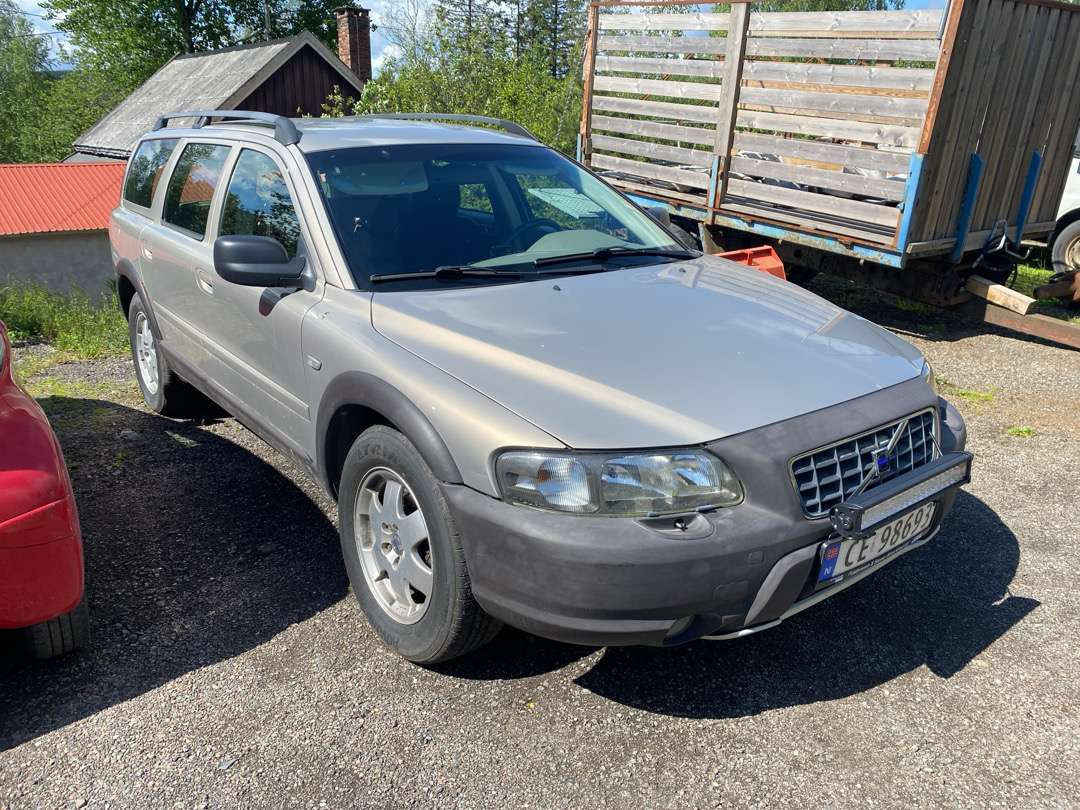 2001 Volvo XC70 EU-GODKJENT (rep.-objekt) - מכונית: תמונה 2 2001 Volvo XC70 EU-GODKJENT (rep.-objekt) - מכונית: תמונה 2