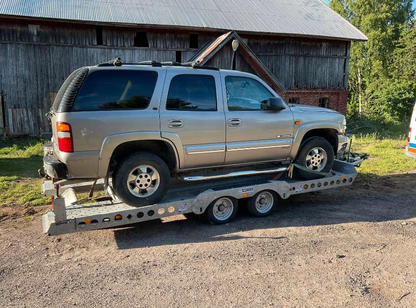 2003 Chevrolet Tahoe - SUV: תמונה 3 2003 Chevrolet Tahoe - SUV: תמונה 3