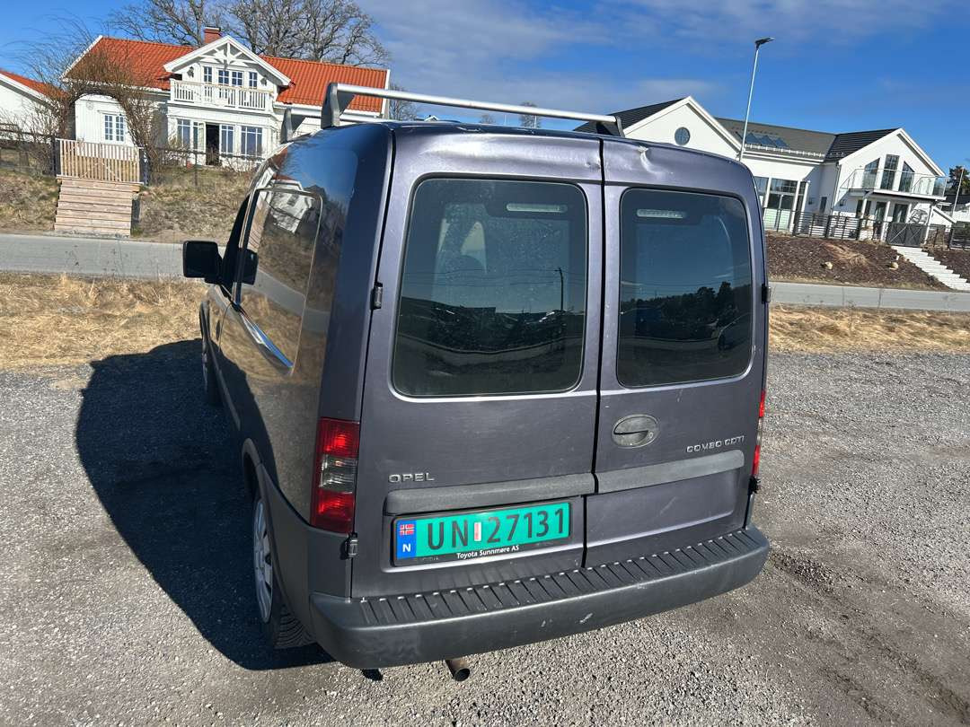 2005 Varebil OPEL COMBO CDTI EU-godkjent - מכונית: תמונה 4 2005 Varebil OPEL COMBO CDTI EU-godkjent - מכונית: תמונה 4