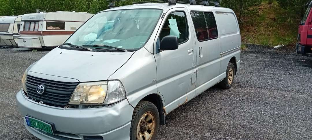 2008 Toyota Hiace 4WD og 2007 Toyota Hiace selges samlet - מכונית: תמונה 1 2008 Toyota Hiace 4WD og 2007 Toyota Hiace selges samlet - מכונית: תמונה 1
