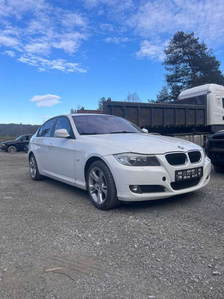 2009 BMW 316i Facelift (se mangellapp) - rep.-objekt - מכונית: תמונה 3 2009 BMW 316i Facelift (se mangellapp) - rep.-objekt - מכונית: תמונה 3