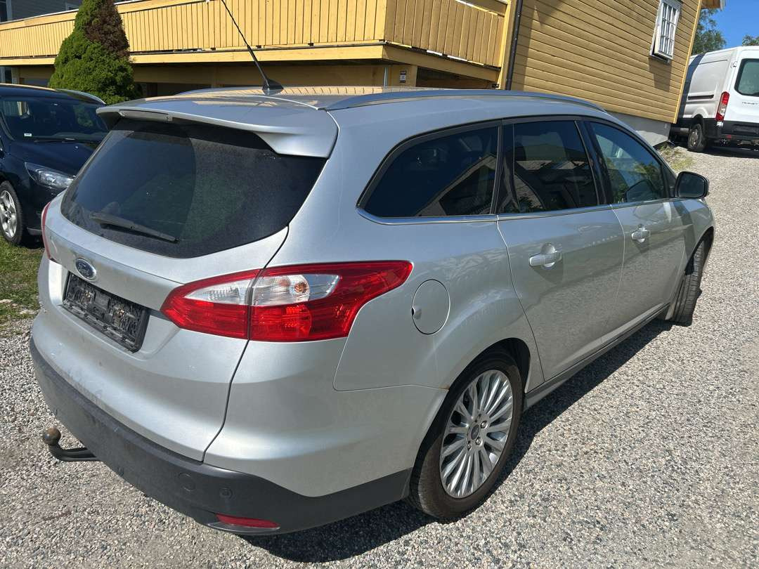 2013 PersonbilFORD FOCUS Automat diesel. - מכונית: תמונה 3 2013 PersonbilFORD FOCUS Automat diesel. - מכונית: תמונה 3