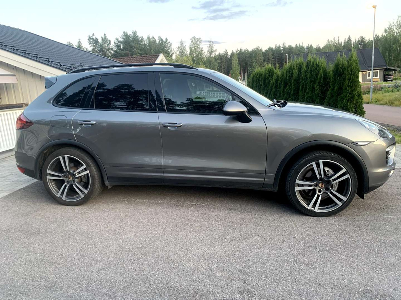 2014 Porsche Cayenne Diesel Turbo look PASM - SUV: תמונה 4 2014 Porsche Cayenne Diesel Turbo look PASM - SUV: תמונה 4