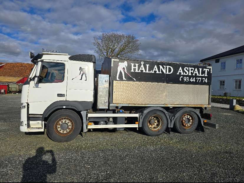 2015 Volvo FM 370 EU-GODKJENT - מכונת אספלט, משאית: תמונה 2 2015 Volvo FM 370 EU-GODKJENT - מכונת אספלט, משאית: תמונה 2