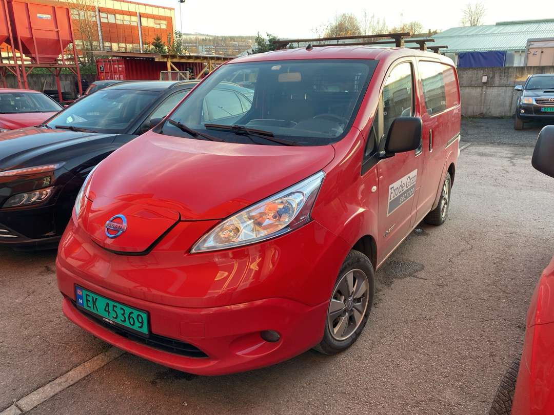 2017 Varebil Nissan NV200 (EU-GODKJENT) - כלי רכב מסחרי קטן, כלי רכב מסחרי חשמלי: תמונה 1 2017 Varebil Nissan NV200 (EU-GODKJENT) - כלי רכב מסחרי קטן, כלי רכב מסחרי חשמלי: תמונה 1