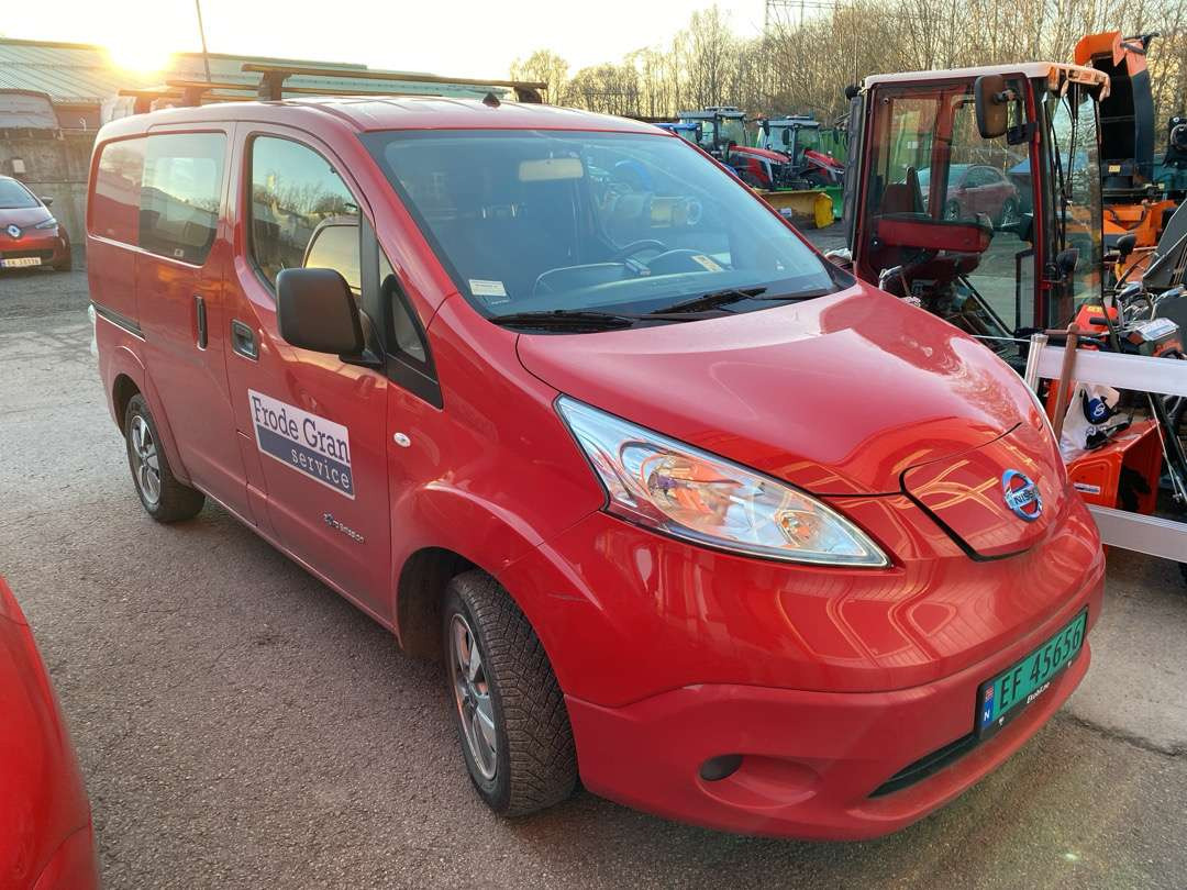 2018 Varebil Nissan NV200 (EU-godkjent ) - כלי רכב מסחרי קטן, כלי רכב מסחרי חשמלי: תמונה 2 2018 Varebil Nissan NV200 (EU-godkjent ) - כלי רכב מסחרי קטן, כלי רכב מסחרי חשמלי: תמונה 2