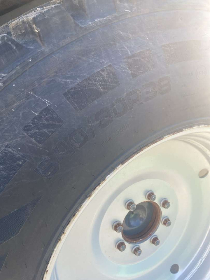 2023 Nokian Hakkapeliitta TRI industrihjul - כלי/ ציוד: תמונה 2 2023 Nokian Hakkapeliitta TRI industrihjul - כלי/ ציוד: תמונה 2