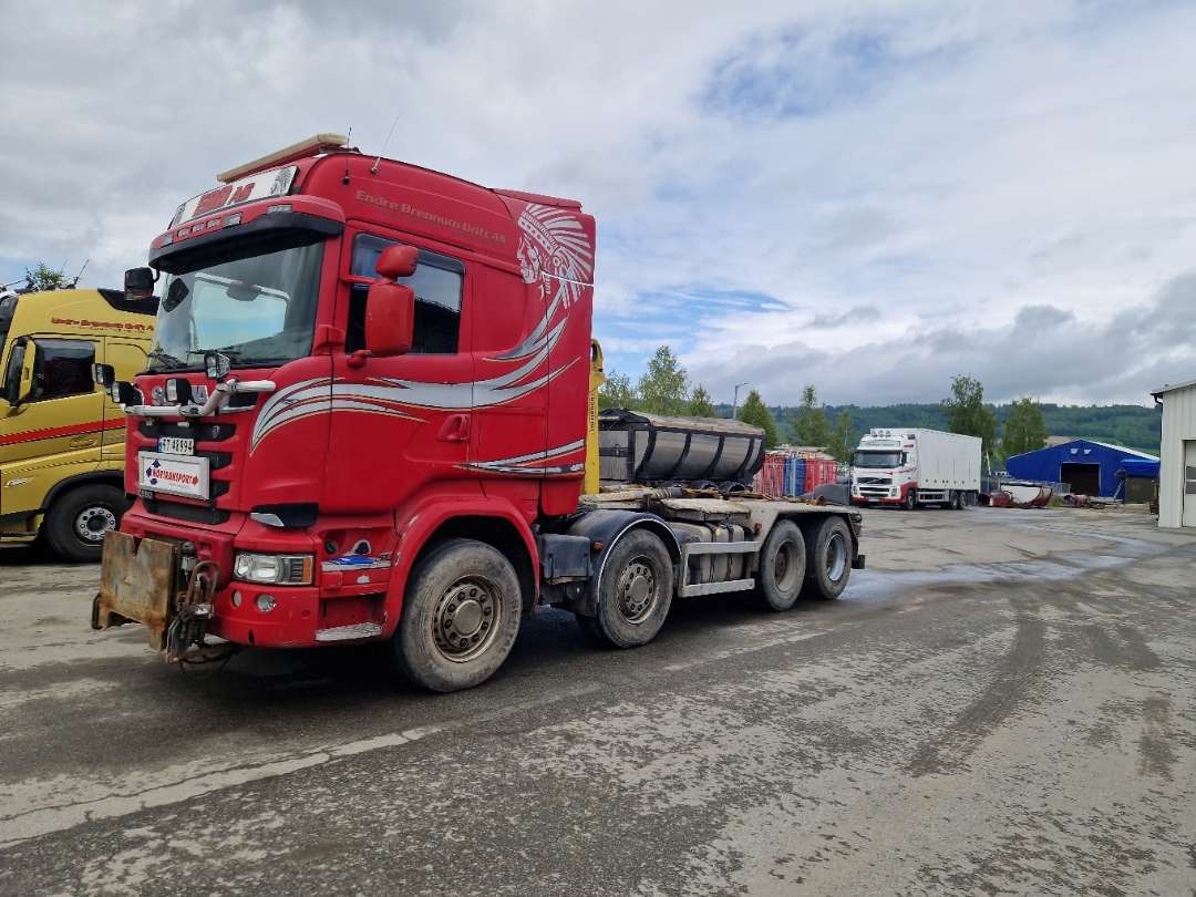 Scania R580 Brøytebil med sideplog og hydraulisk saltsystem - משאית הרמת וו: תמונה 2 Scania R580 Brøytebil med sideplog og hydraulisk saltsystem - משאית הרמת וו: תמונה 2