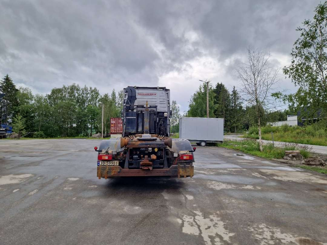 Volvo FH6X2-Krokbil med hydraulisk brøyteutstyr - משאית הרמת וו: תמונה 4 Volvo FH6X2-Krokbil med hydraulisk brøyteutstyr - משאית הרמת וו: תמונה 4