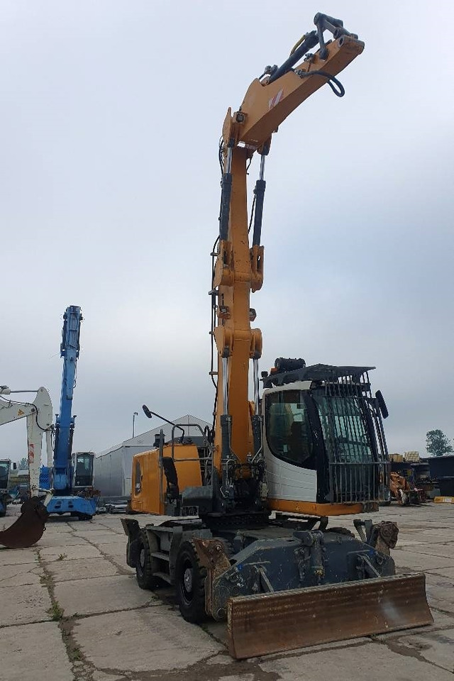 Liebherr LH 22 M - מטפל בפסולת/ תעשייתי: תמונה 5 Liebherr LH 22 M - מטפל בפסולת/ תעשייתי: תמונה 5