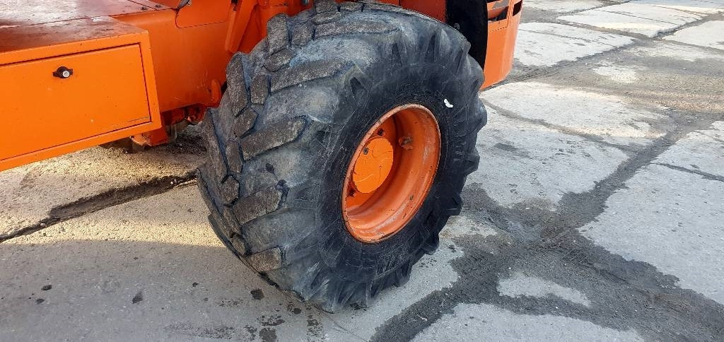 מחפר גלגלים Mecalac 12 M TX: תמונה 18