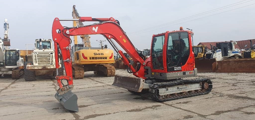 Neuson EZ80 - מיני מחפר: תמונה 1 Neuson EZ80 - מיני מחפר: תמונה 1