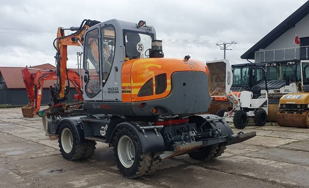 Wacker Neuson Ew100 z rototiltem - מחפר גלגלים: תמונה 2 Wacker Neuson Ew100 z rototiltem - מחפר גלגלים: תמונה 2