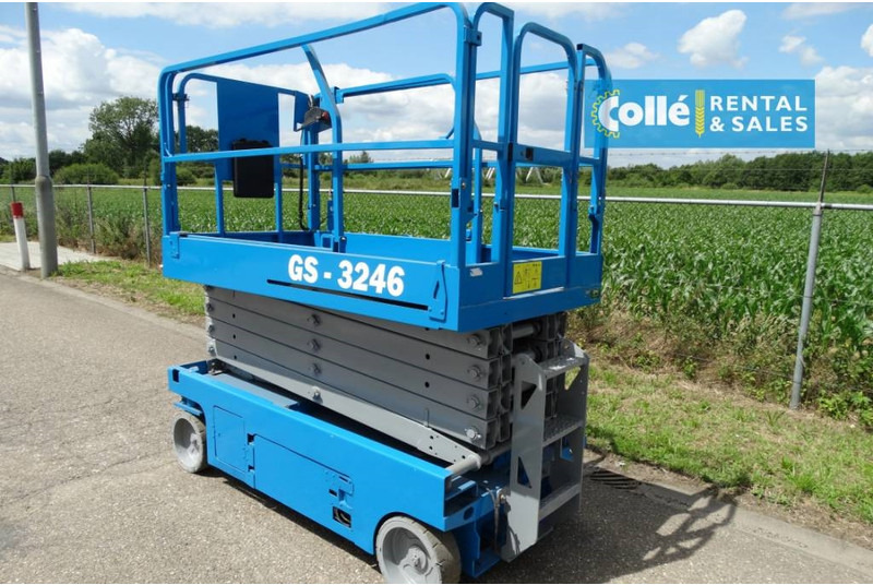 Genie GS 3246 | 2012 - מעלית מספריים: תמונה 1 Genie GS 3246 | 2012 - מעלית מספריים: תמונה 1