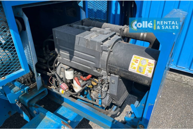 Genie GS 4390 RT | 2008 - מעלית מספריים: תמונה 5 Genie GS 4390 RT | 2008 - מעלית מספריים: תמונה 5