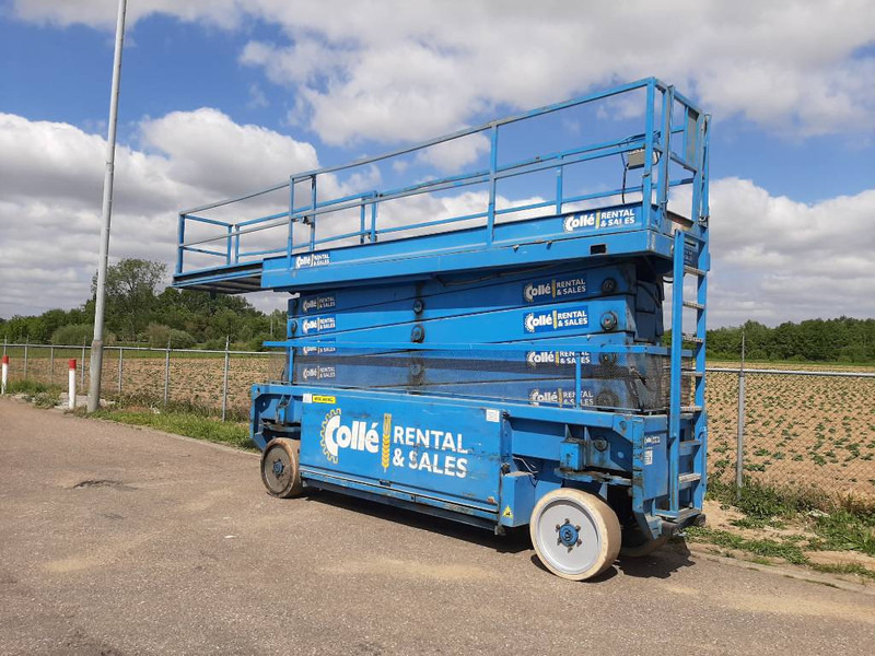 Liftlux SL 210-12 E4/4WS - מעלית מספריים: תמונה 5 Liftlux SL 210-12 E4/4WS - מעלית מספריים: תמונה 5