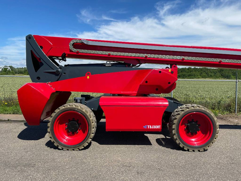 MAGNI ETBJ 30 RT ETBJ30RT 30M FULL ELECTRIC BOOM 454KG! - מוט טלסקופי: תמונה 5 MAGNI ETBJ 30 RT ETBJ30RT 30M FULL ELECTRIC BOOM 454KG! - מוט טלסקופי: תמונה 5