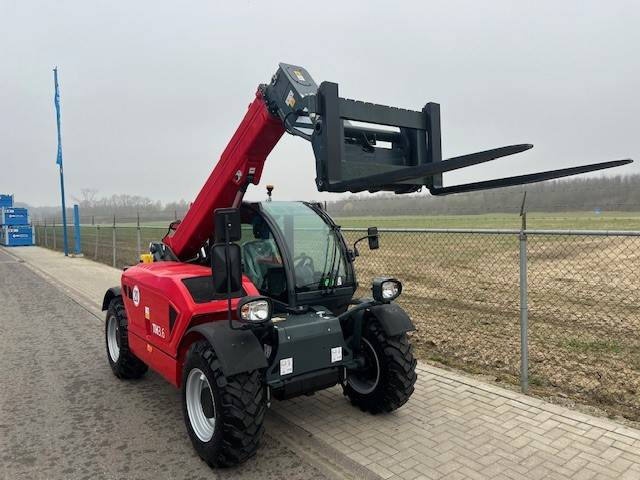 MAGNI TH 3.6 | 2025 - מפעיל טלסקופי: תמונה 3 MAGNI TH 3.6 | 2025 - מפעיל טלסקופי: תמונה 3