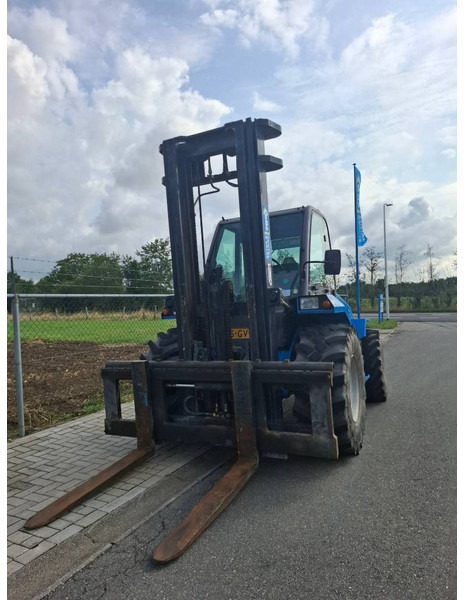 Manitou M 50.4 T | 2012 - מלגזת סולר: תמונה 4 Manitou M 50.4 T | 2012 - מלגזת סולר: תמונה 4