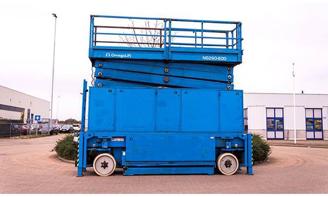Omega NS260 - מעלית מספריים: תמונה 1 Omega NS260 - מעלית מספריים: תמונה 1