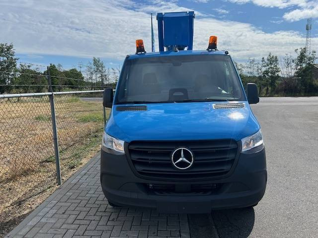 Palfinger P 250 BK - פלטפורמה אווירית מותקנת על משאית: תמונה 4 Palfinger P 250 BK - פלטפורמה אווירית מותקנת על משאית: תמונה 4