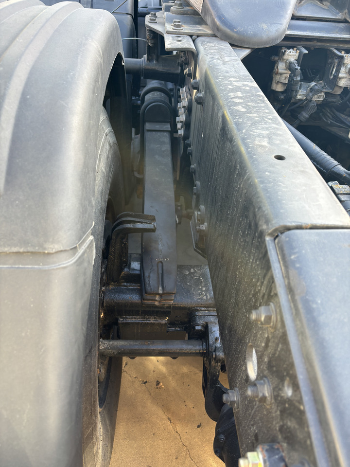 DONGFENG KX - יחידת טרקטור: תמונה 5 DONGFENG KX - יחידת טרקטור: תמונה 5