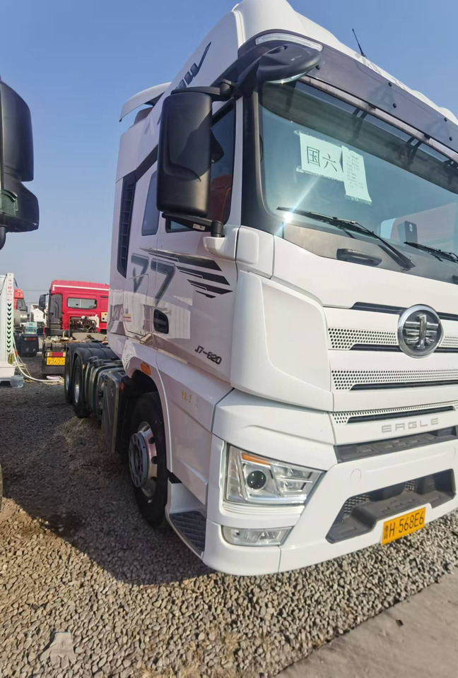 FAW J7 - יחידת טרקטור: תמונה 3 FAW J7 - יחידת טרקטור: תמונה 3