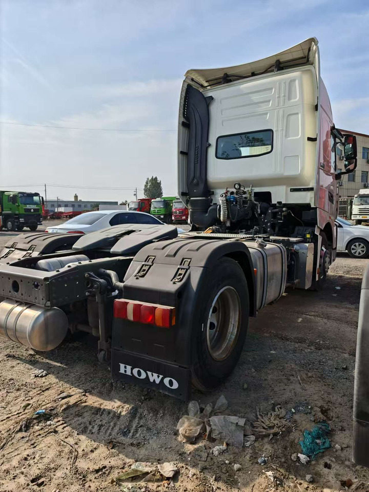 HOWO Tractor - יחידת טרקטור: תמונה 4 HOWO Tractor - יחידת טרקטור: תמונה 4