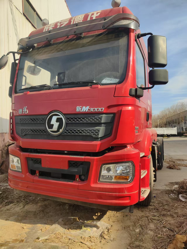 SHACMAN M3000 - יחידת טרקטור: תמונה 2 SHACMAN M3000 - יחידת טרקטור: תמונה 2