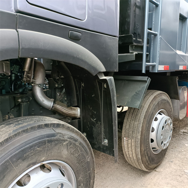 מזהיר SINOTRUCK HOWO: תמונה 7