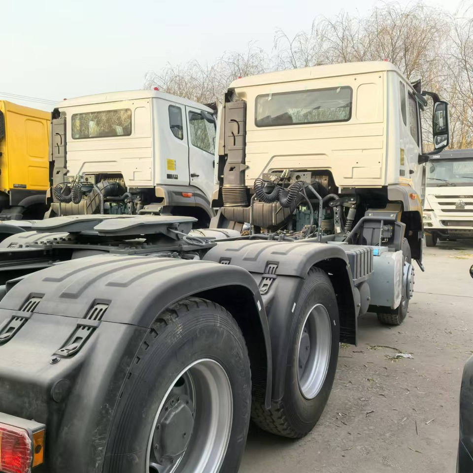 SINOTRUCK HOWO  - יחידת טרקטור: תמונה 5 SINOTRUCK HOWO  - יחידת טרקטור: תמונה 5