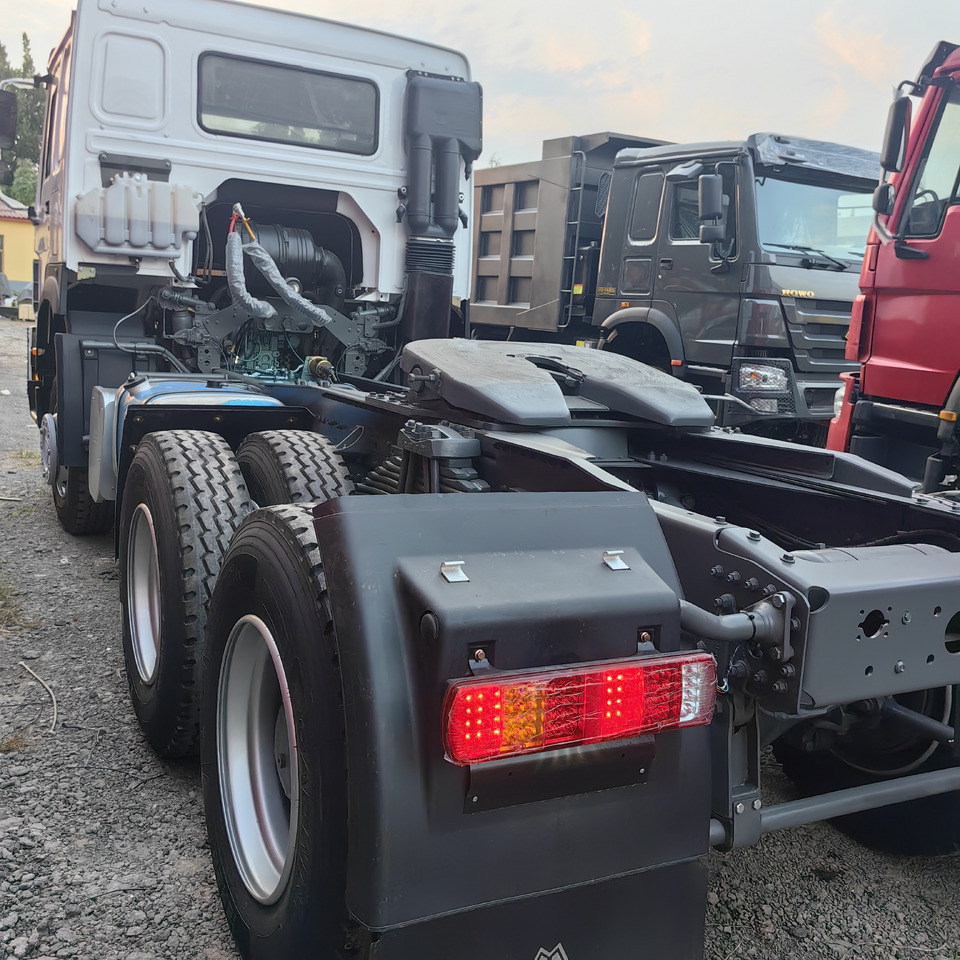 SINOTRUCK HOWO - יחידת טרקטור: תמונה 3 SINOTRUCK HOWO - יחידת טרקטור: תמונה 3