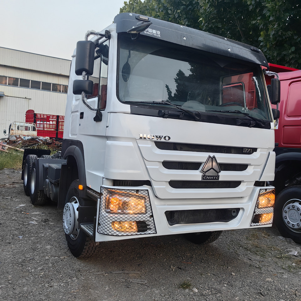 SINOTRUCK HOWO - יחידת טרקטור: תמונה 1 SINOTRUCK HOWO - יחידת טרקטור: תמונה 1