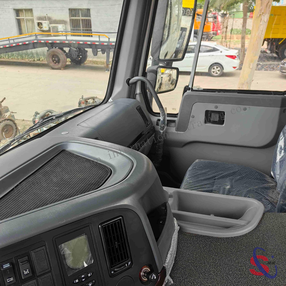 SINOTRUK HOWO HOWO 371HP - מוביל מכולות/ משאית החלפת גוף: תמונה 2 SINOTRUK HOWO HOWO 371HP - מוביל מכולות/ משאית החלפת גוף: תמונה 2