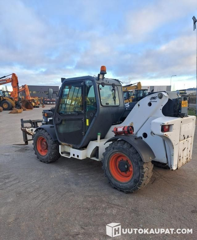 Bobcat T35120SL, 2004, 6,175 h Telehandler, Kerava - מפעיל טלסקופי: תמונה 3 Bobcat T35120SL, 2004, 6,175 h Telehandler, Kerava - מפעיל טלסקופי: תמונה 3