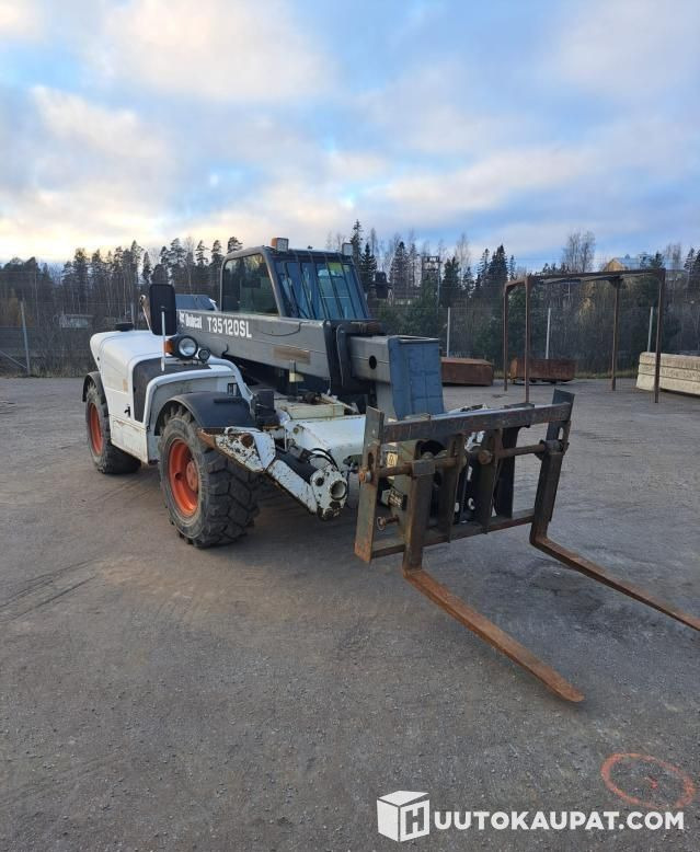 Bobcat T35120SL, 2004, 6,175 h Telehandler, Kerava - מפעיל טלסקופי: תמונה 2 Bobcat T35120SL, 2004, 6,175 h Telehandler, Kerava - מפעיל טלסקופי: תמונה 2