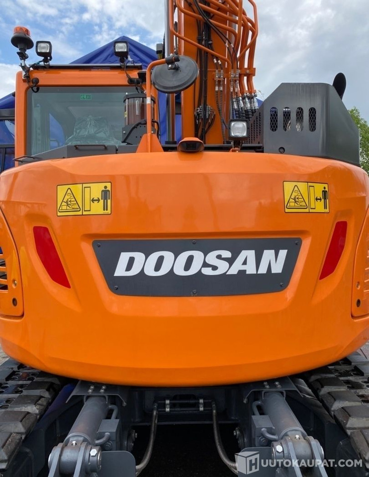 Doosan DX 140LCR-5, 2021, SMP-rototilt, puskulevy ja rasvari, Stage5, Helsinki - מכונת בנייה: תמונה 4 Doosan DX 140LCR-5, 2021, SMP-rototilt, puskulevy ja rasvari, Stage5, Helsinki - מכונת בנייה: תמונה 4